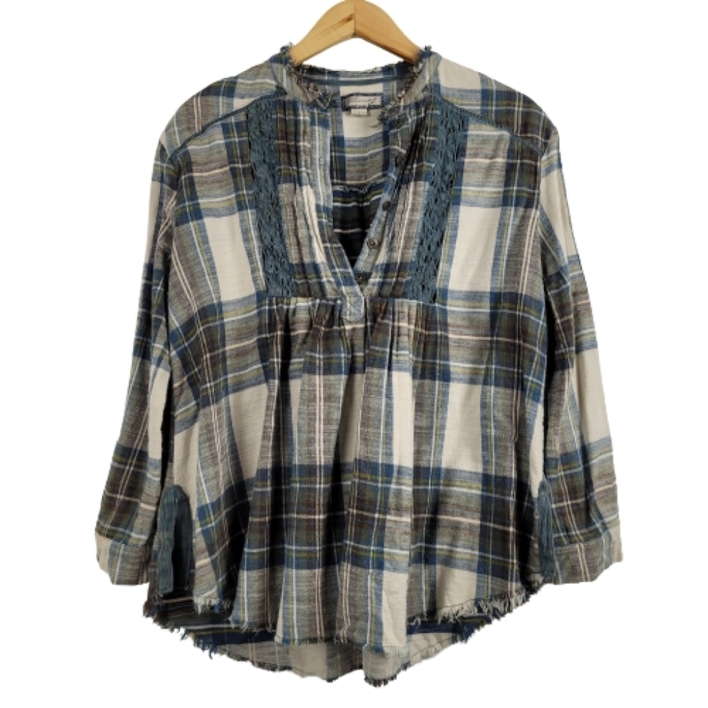 Thereal by papercrane boho lace exposed hem flannel top